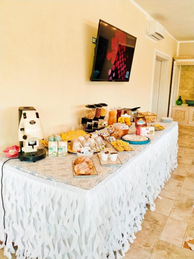 קייטי B&B Torre Dei Monaci מראה חיצוני תמונה